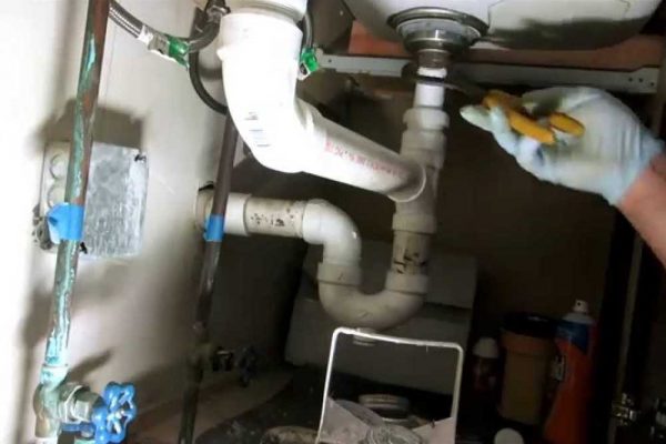 Kitchen-Sink-and-Drain Kitchen-Sink-and-Drain
